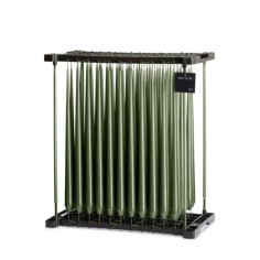 Kerze Frame in green soil lack