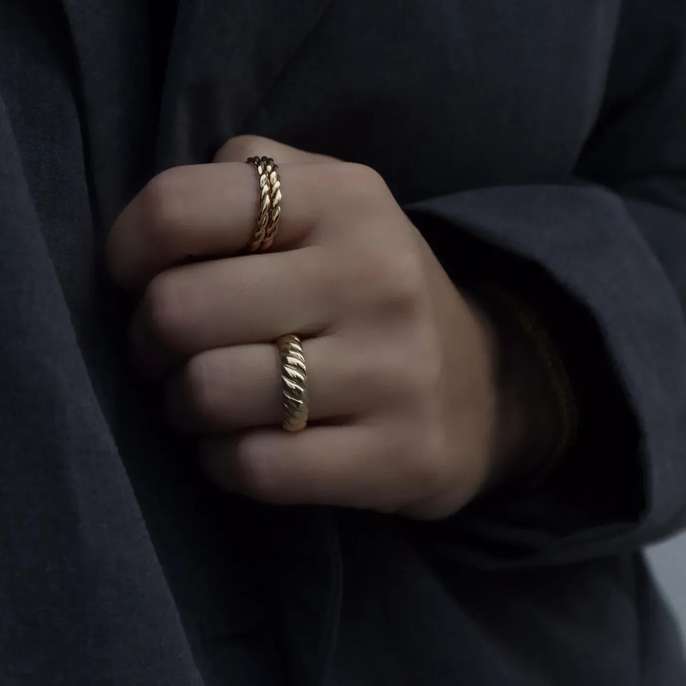 Twisted Ring von Jeberg Jewellery