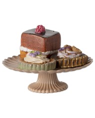 Kuchen und Tortenständer