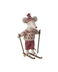 Wintermaus mit Skiset