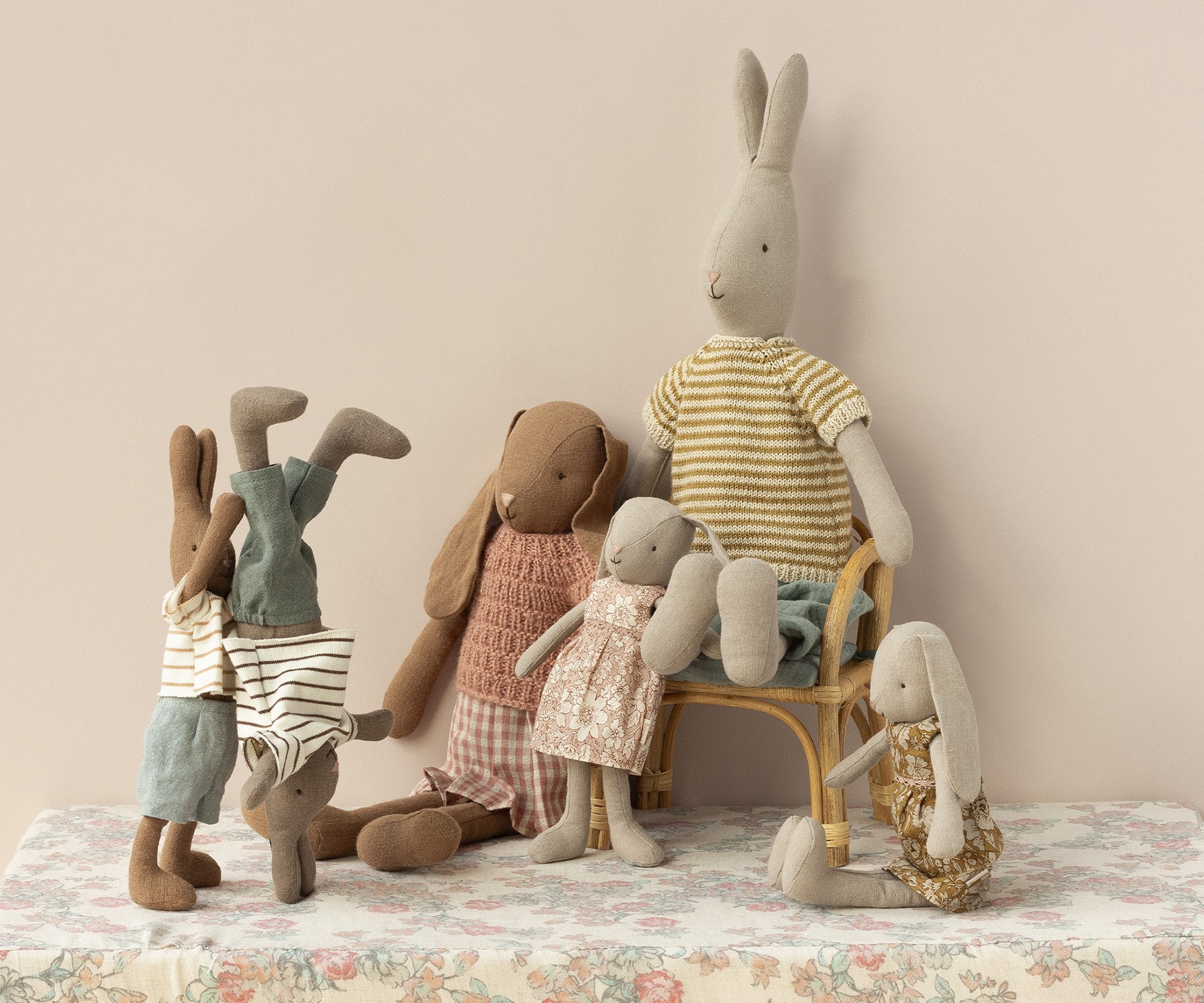 Blumenkleid Hase, Ansicht 2