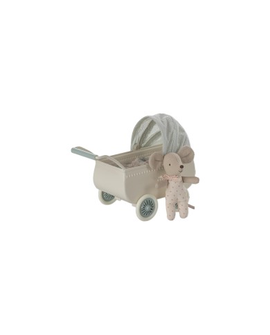 Kinderwagen mit Babymaus