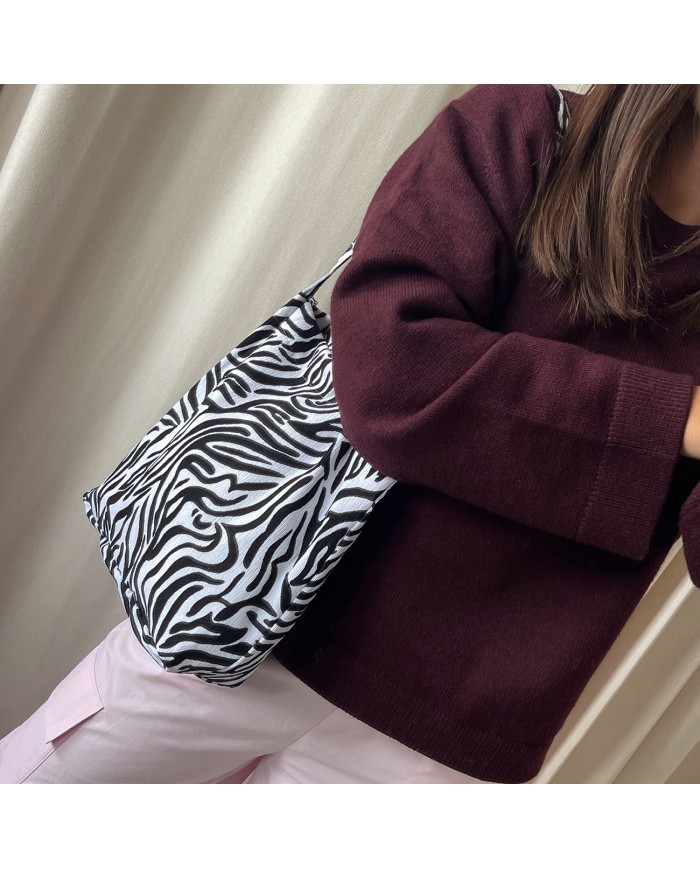 Lova Tasche