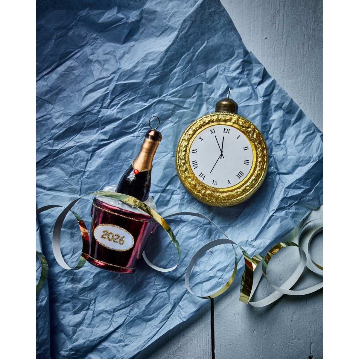 Ornamente New Year 2026, Ansicht 2