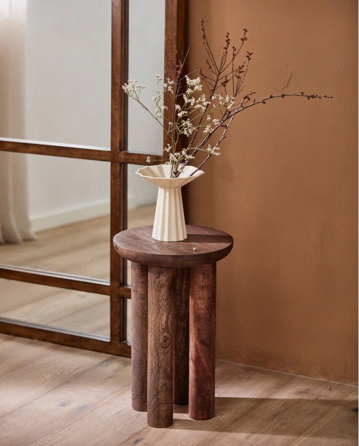 Minu Vase
