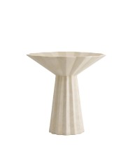 Minu Vase