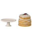 Partykuchen und Kuchenplatte. Maus