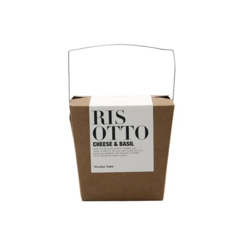 Risotto mit Käse und Basilikum