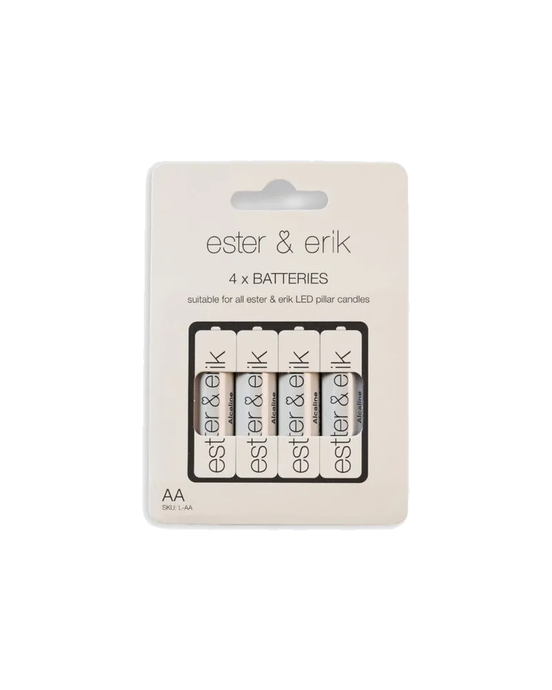 Batterien für LED-Kerze von ester & erik